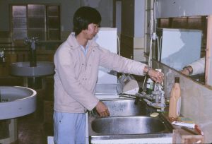 OLSH Duc Vi washing